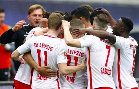 德甲 拜仁慕尼黑VS莱比锡红牛最新比分预测！